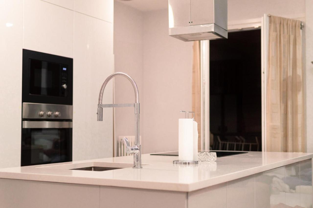 Habitacion En Vivienda Centrica Bilbao Apartment Luaran gambar