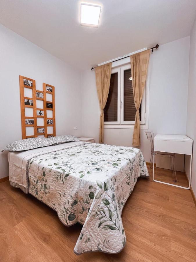 Habitacion En Vivienda Centrica Bilbao Apartment Luaran gambar
