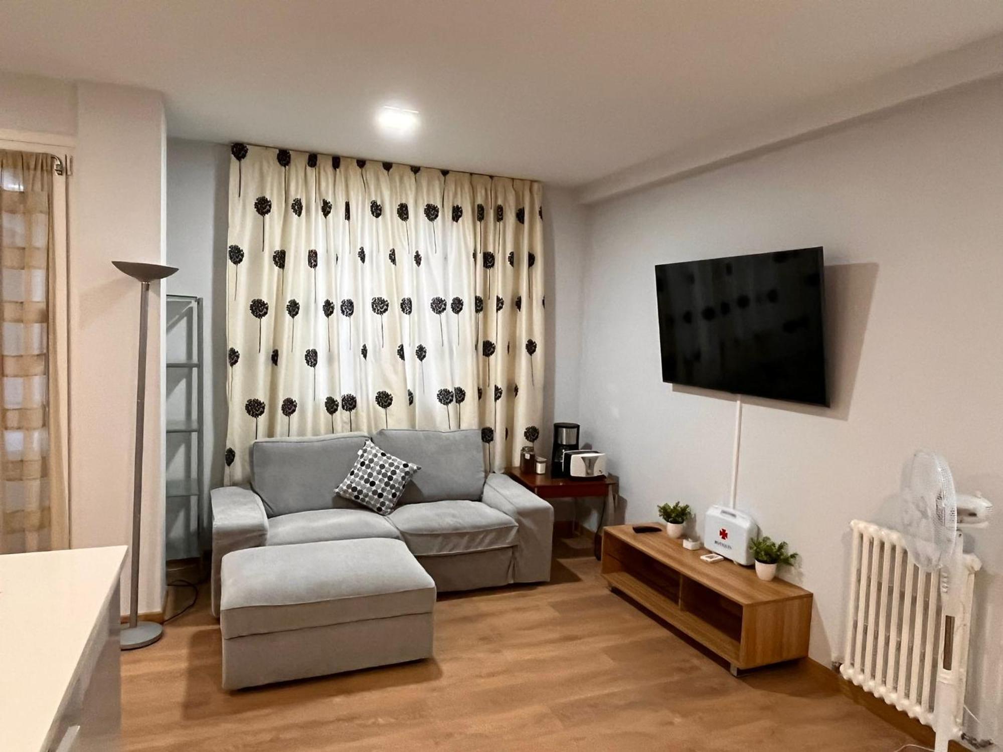 Habitacion En Vivienda Centrica Bilbao Apartment Bilik gambar